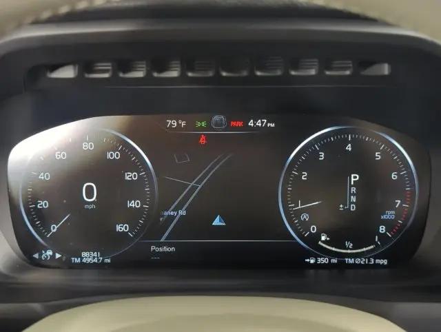 2017 Volvo XC90 T6 Momentum