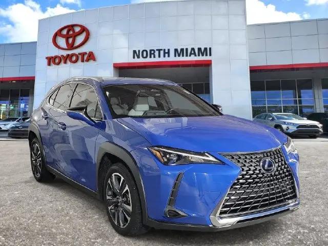 2025 Lexus 300 UX 300h for sale in Miami, FL