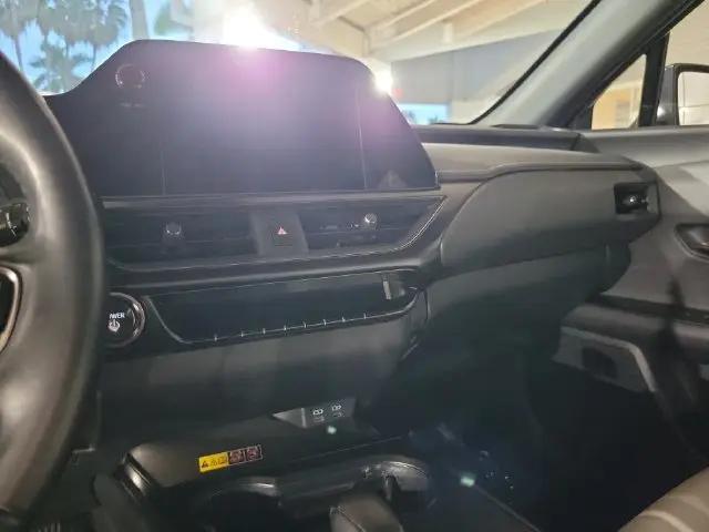 2025 Lexus 300 UX 300h
