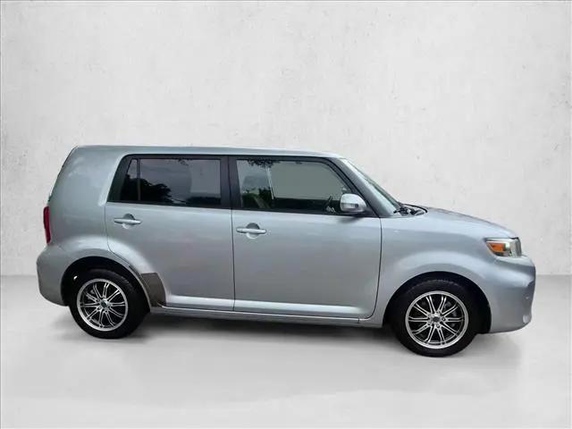 2013 Scion xB Base
