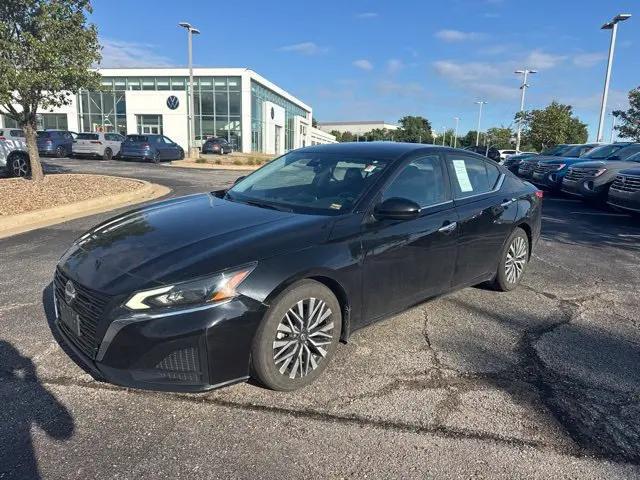 2023 Nissan Altima SV FWD for sale in Lee's Summit, MO