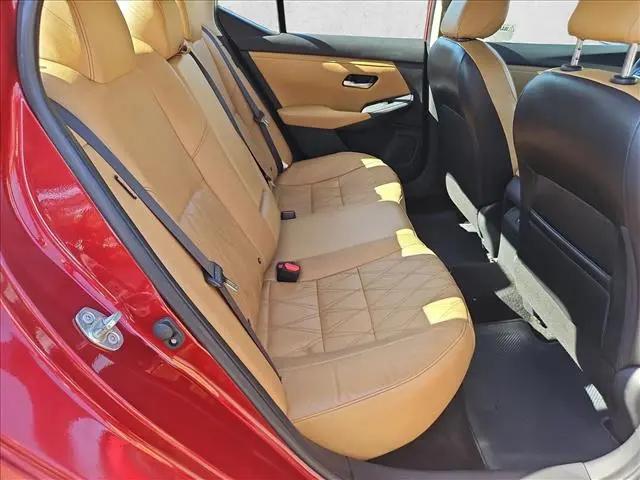 2020 Nissan Sentra SV Xtronic CVT