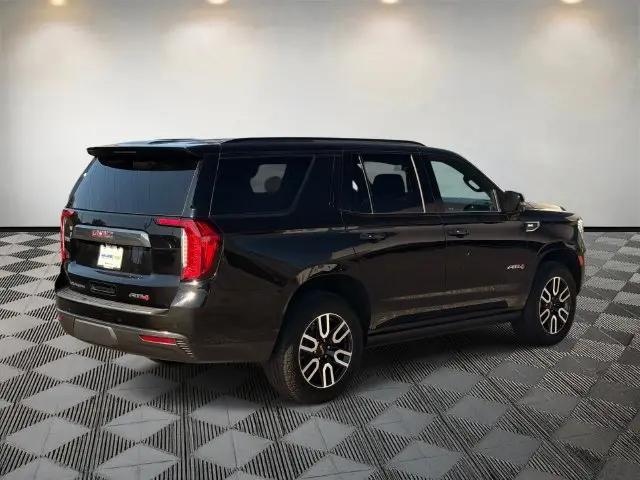 2023 GMC Yukon 4WD AT4