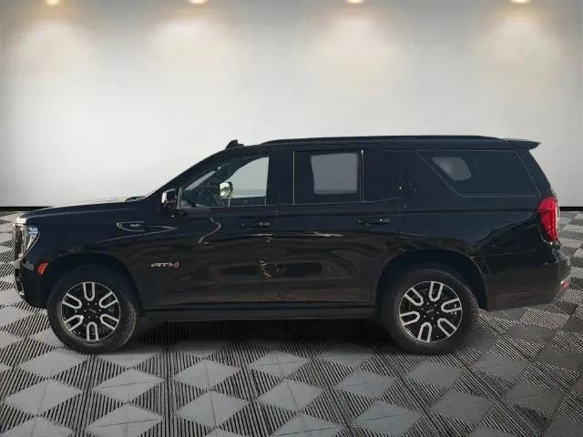2023 GMC Yukon 4WD AT4