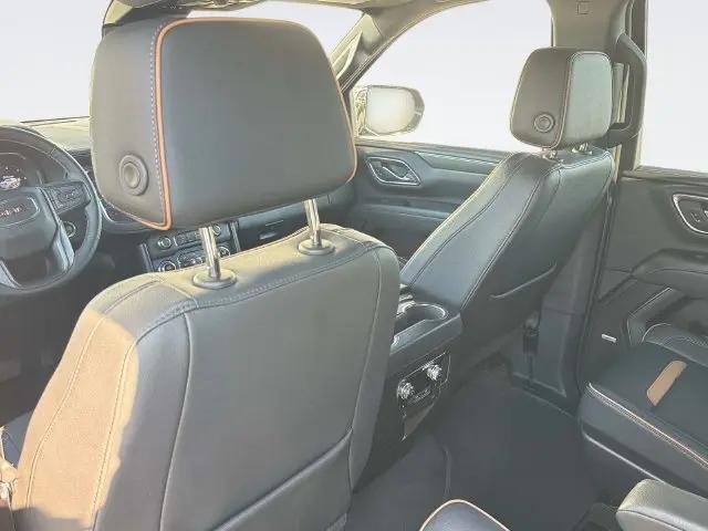 2023 GMC Yukon 4WD AT4