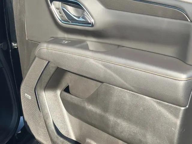 2023 GMC Yukon 4WD AT4