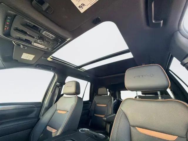 2023 GMC Yukon 4WD AT4
