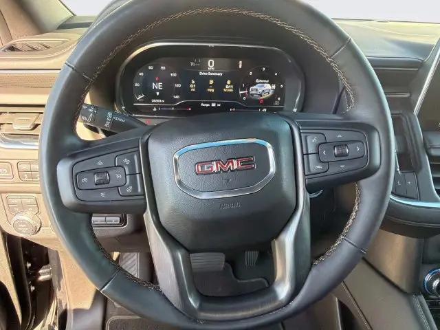 2023 GMC Yukon 4WD AT4