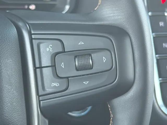 2023 GMC Yukon 4WD AT4