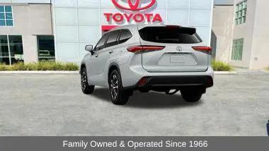 2026 Toyota Highlander XLE for sale in Long Beach, CA