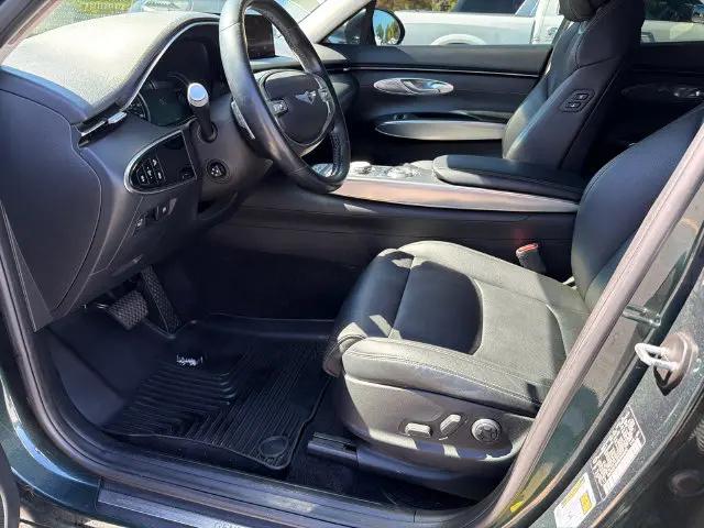 2022 Genesis GV70 2.5T AWD