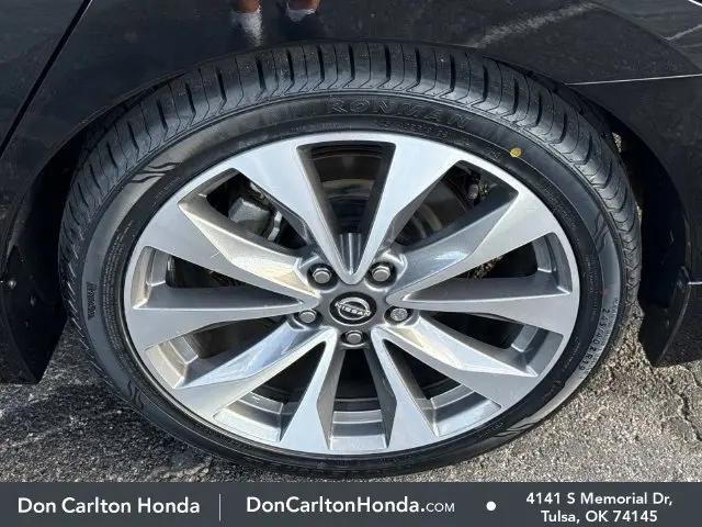 2023 Nissan Maxima Platinum Xtronic CVT