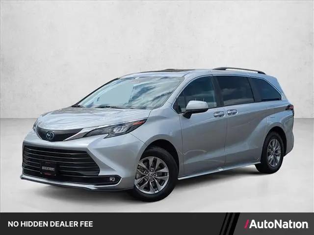 2025 Toyota Sienna XLE for sale in Buena Park, CA