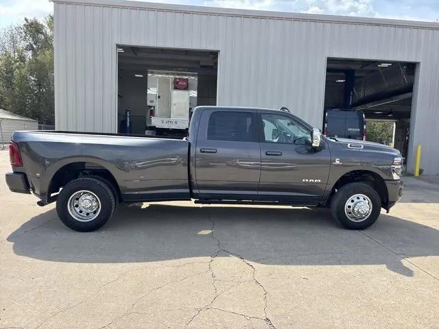 2026 Ram 3500 Laramie Crew Cab 4x4 8 Box