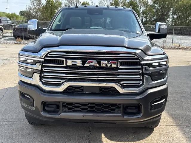 2026 Ram 3500 Laramie Crew Cab 4x4 8 Box