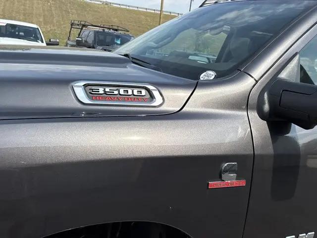 2026 Ram 3500 Laramie Crew Cab 4x4 8 Box