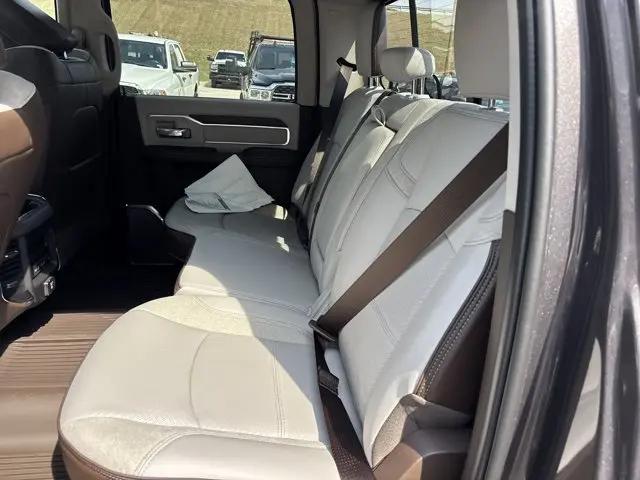 2026 Ram 3500 Laramie Crew Cab 4x4 8 Box