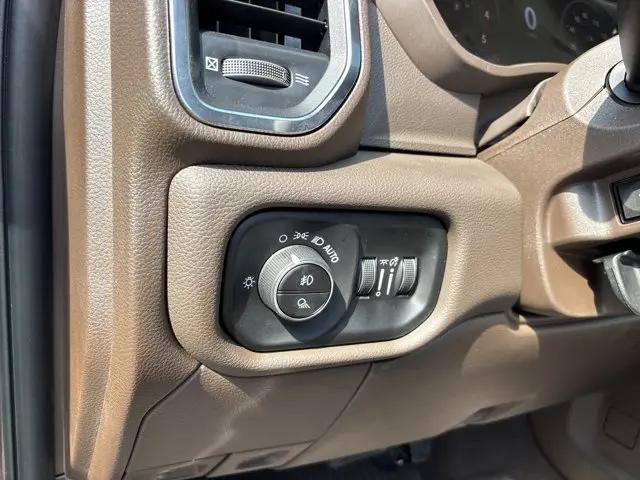 2026 Ram 3500 Laramie Crew Cab 4x4 8 Box