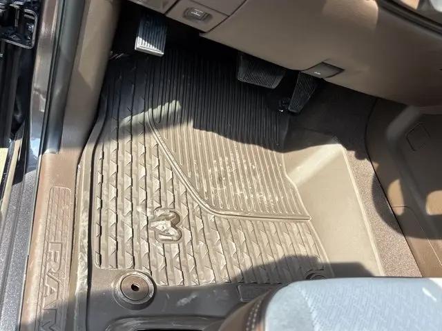 2026 Ram 3500 Laramie Crew Cab 4x4 8 Box