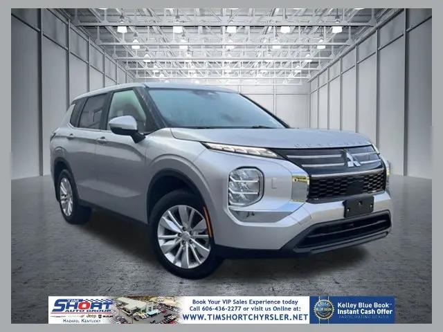 2025 Mitsubishi Outlander ES 2.5 S-AWC for sale in Hazard, KY