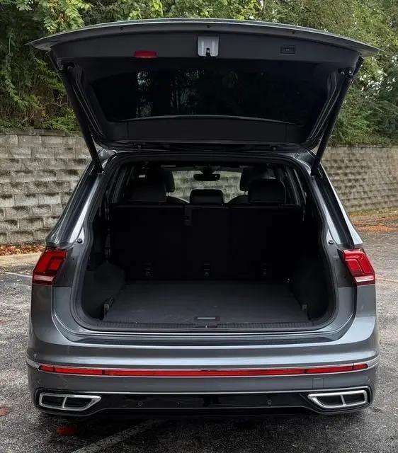 2023 Volkswagen Tiguan 2.0T SEL R-Line