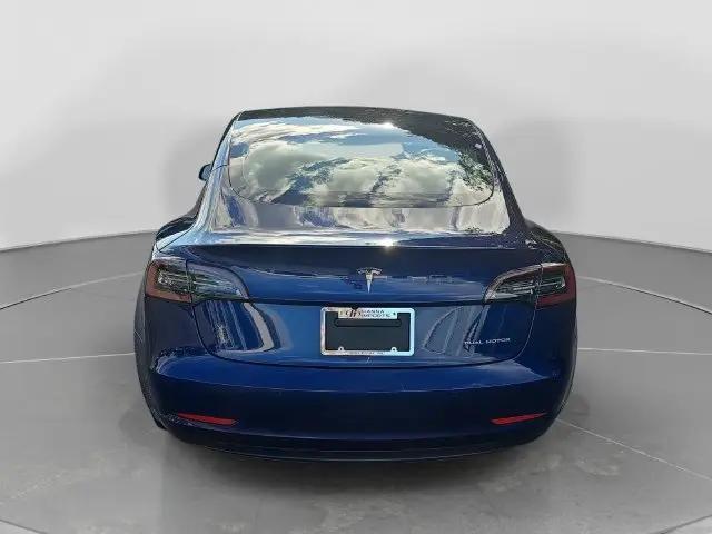 2022 Tesla Model 3 Long Range Dual Motor All-Wheel Drive