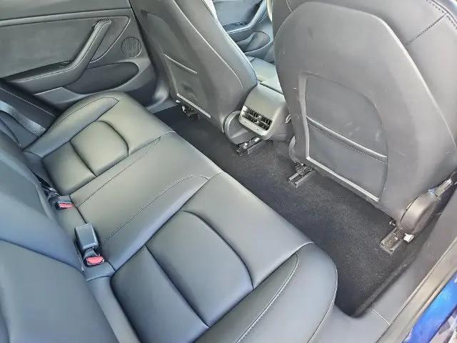 2022 Tesla Model 3 Long Range Dual Motor All-Wheel Drive