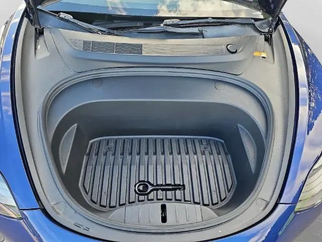 2022 Tesla Model 3 Long Range Dual Motor All-Wheel Drive