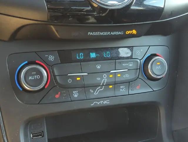 2017 Ford Focus Titanium