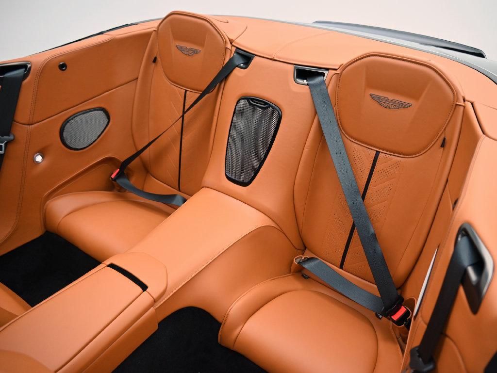 2026 Aston Martin DB12 Base - Photo 13