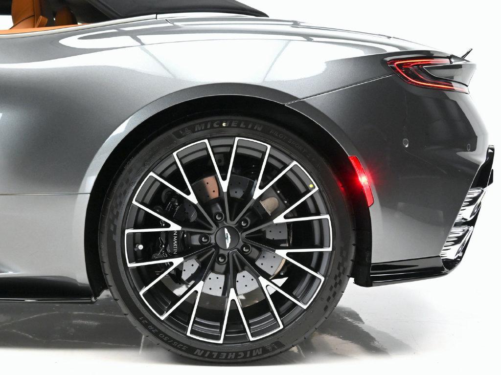 2026 Aston Martin DB12 Base - Photo 32