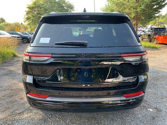 2027 Jeep Grand Cherokee GRAND CHEROKEE SUMMIT 4X4 2027 Jeep Grand Cherokee GRAND CHEROKEE SUMMIT 4X4
