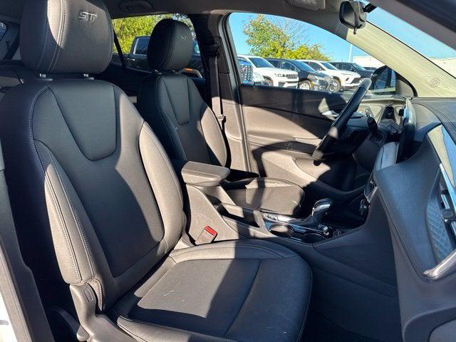 2024 Buick Encore GX Sport Touring FWD