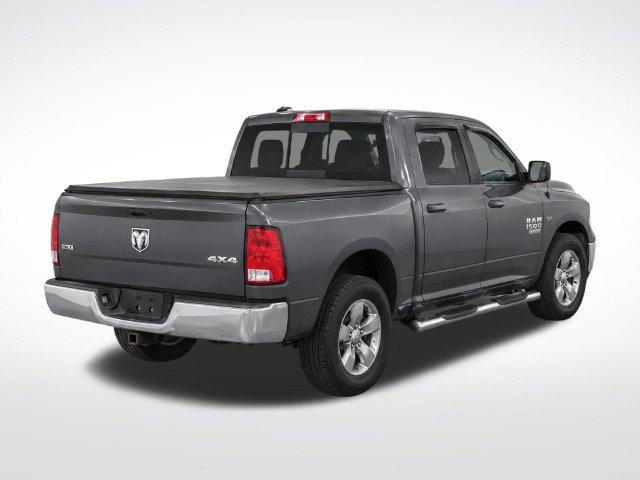 2019 Ram 1500 Classic SLT Crew Cab 4x4 64 Box