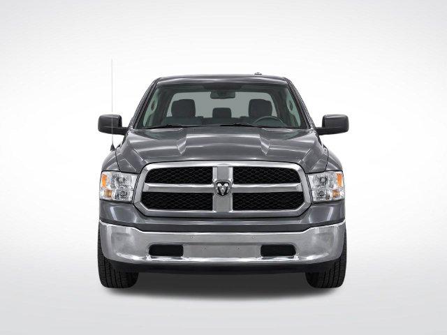 2019 Ram 1500 Classic SLT Crew Cab 4x4 64 Box
