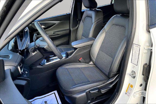 2026 Buick NV Preferred FWD
