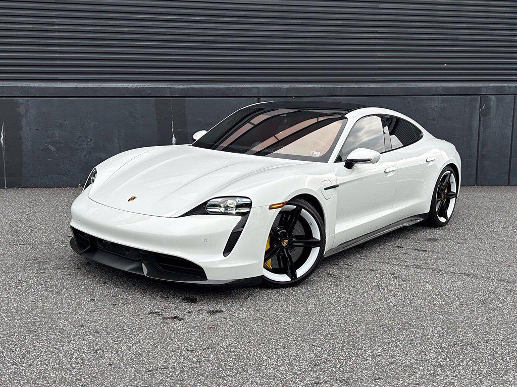 /2021 Porsche Taycan