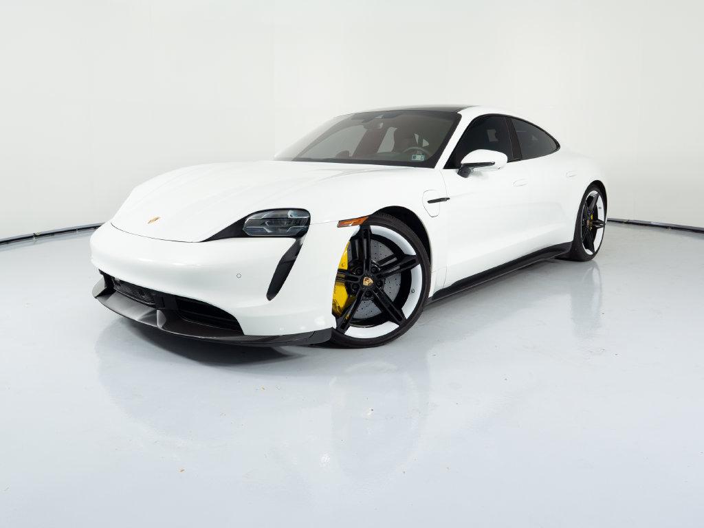 /2021 Porsche Taycan