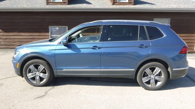 2020 Volkswagen Tiguan 2.0T SE R-Line Black for sale in Lincoln, NE
