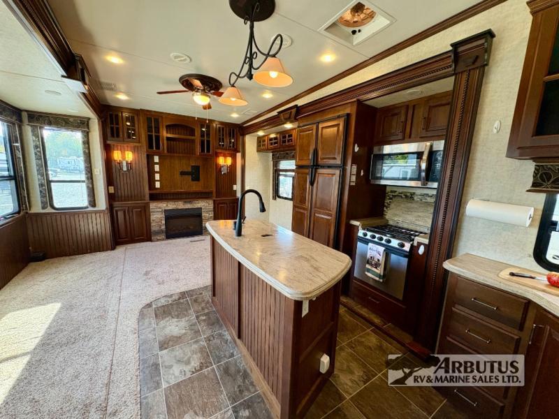 2014 Keystone RV Alpine 3010RE FIFTH WHEEL