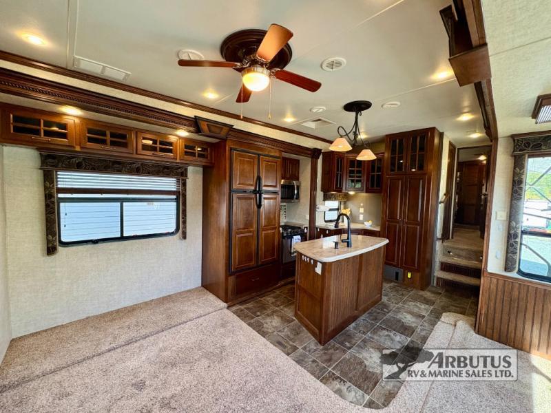 2014 Keystone RV Alpine 3010RE FIFTH WHEEL