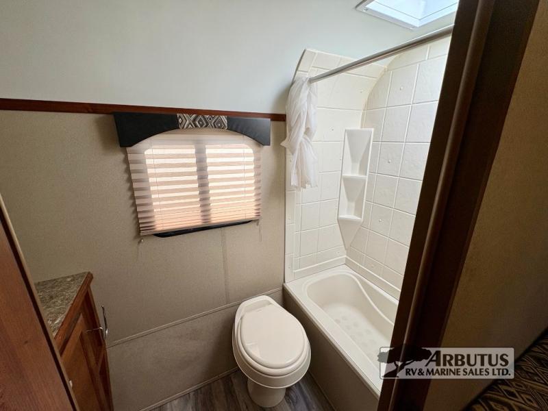 2019 Sunset Park RV Sun Lite 21WQB TRAVEL TRAILER