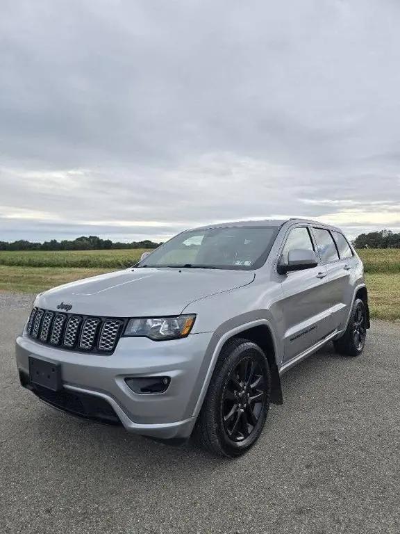 2019 Jeep Grand Cherokee Altitude 4x4 for sale in Prospect, PA