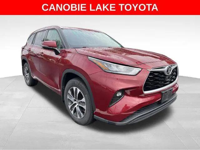 2020 Toyota Highlander XLE for sale in Salem, NH