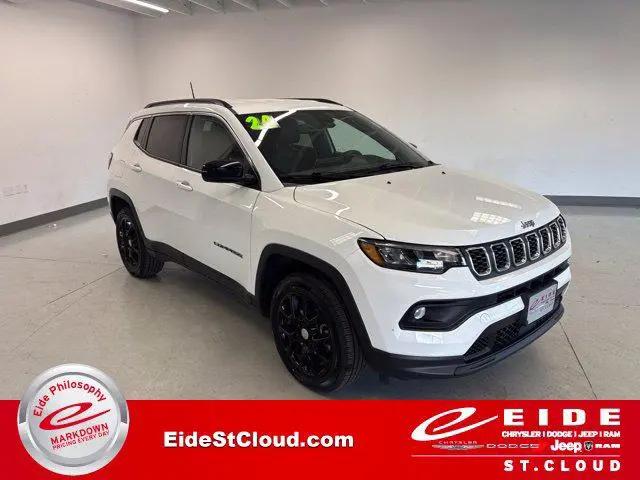 2024 Jeep Compass Latitude Lux FWD for sale in Waite Park, MN