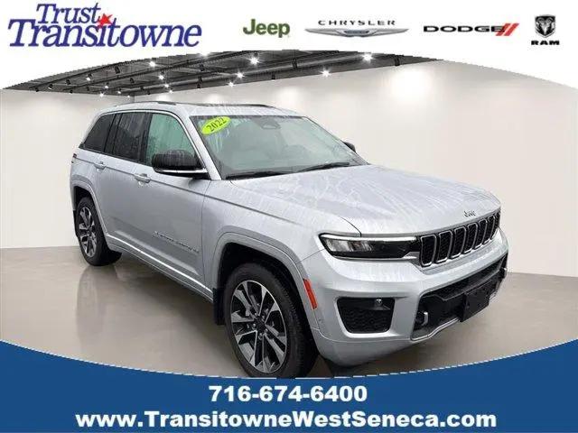 2022 Jeep Grand Cherokee Overland 4x4 for sale in Elma, NY