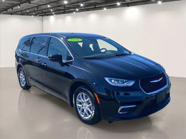2026 Chrysler Pacifica Select for sale in Williamsville, NY