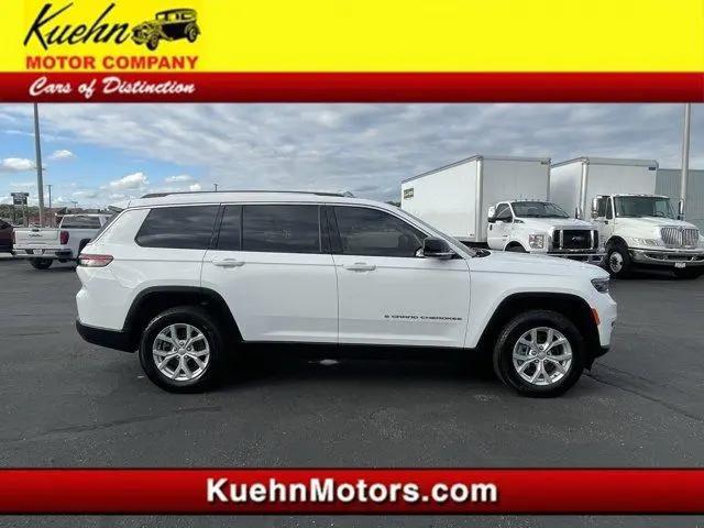 2023 Jeep Grand Cherokee L Limited 4x4 for sale in Rochester, MN