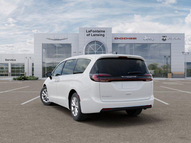 2027 Chrysler Pacifica Select AWD