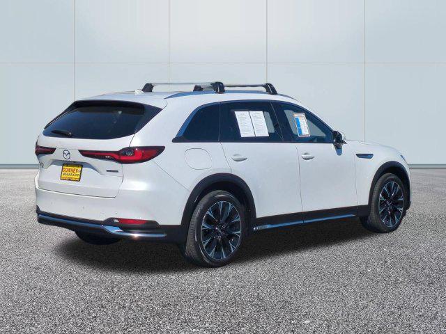 2024 Mazda X-90 Premium Plus